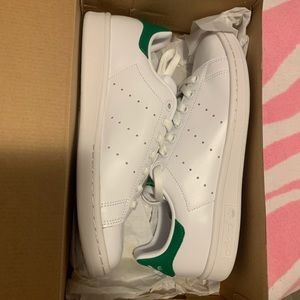 Adidas Stan Smith sZ 8.5 brand new